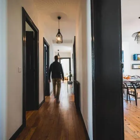 London Avenue Keyweek Center With Balcony And Parking * Biarritz