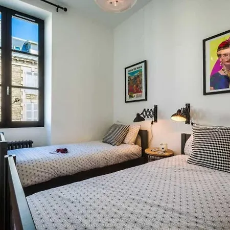 London Avenue Keyweek Center With Balcony And Parking Apartment Biarritz